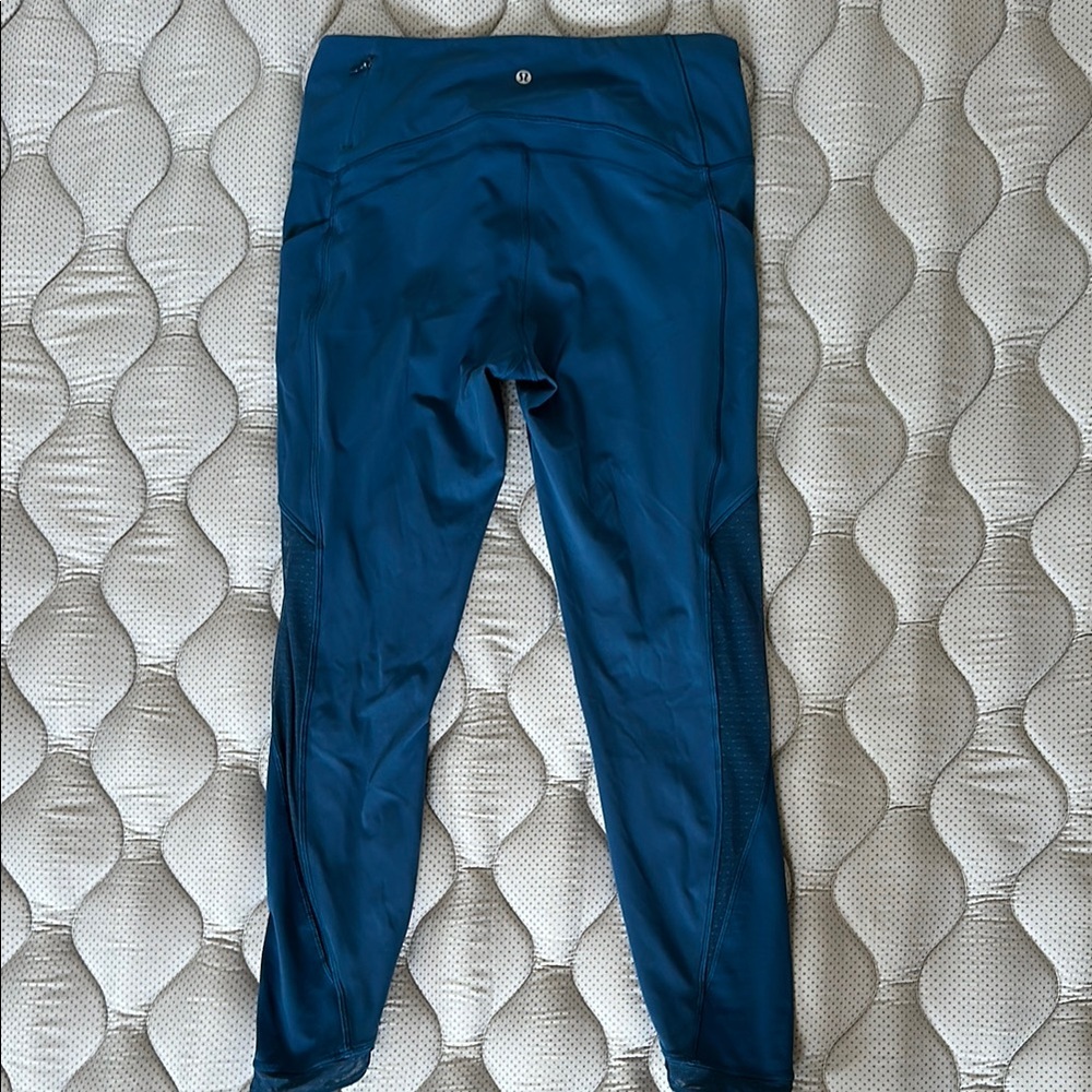 Lululemon leggings with pockets